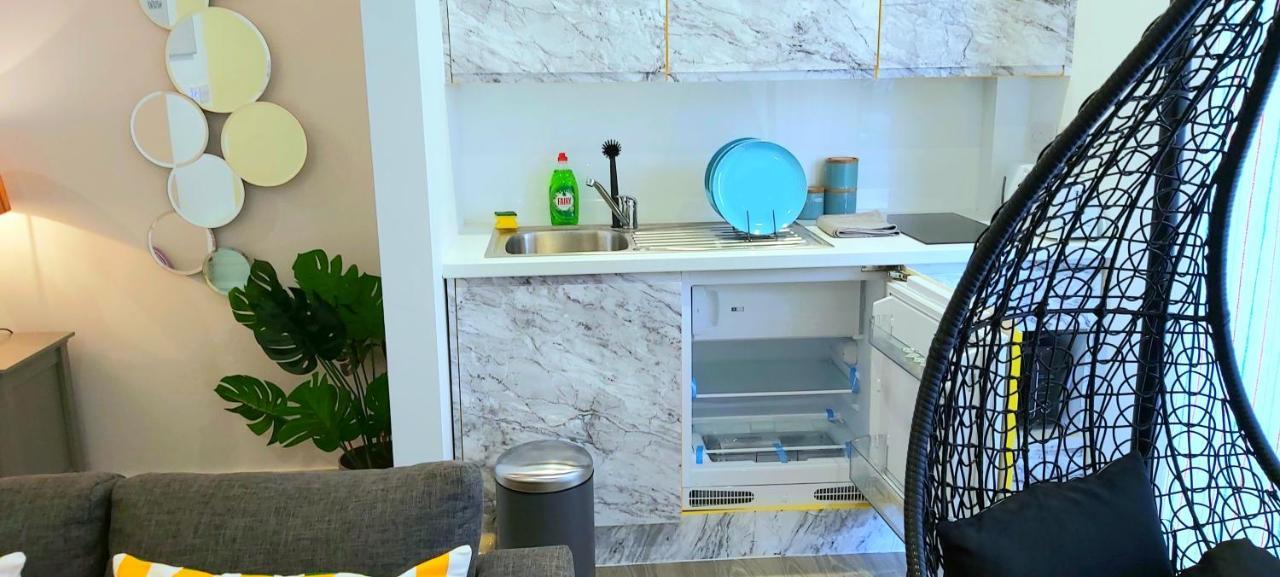Great Studio Apartments - Netflix, Wifi, Digital Tv Шеффілд Екстер'єр фото