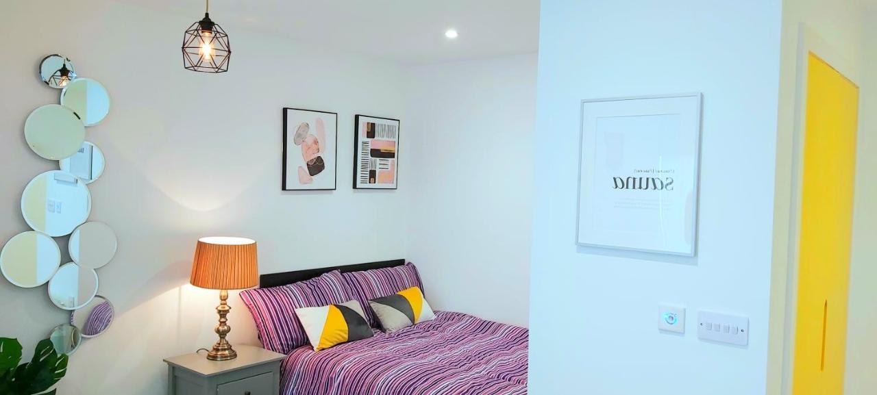 Great Studio Apartments - Netflix, Wifi, Digital Tv Шеффілд Екстер'єр фото