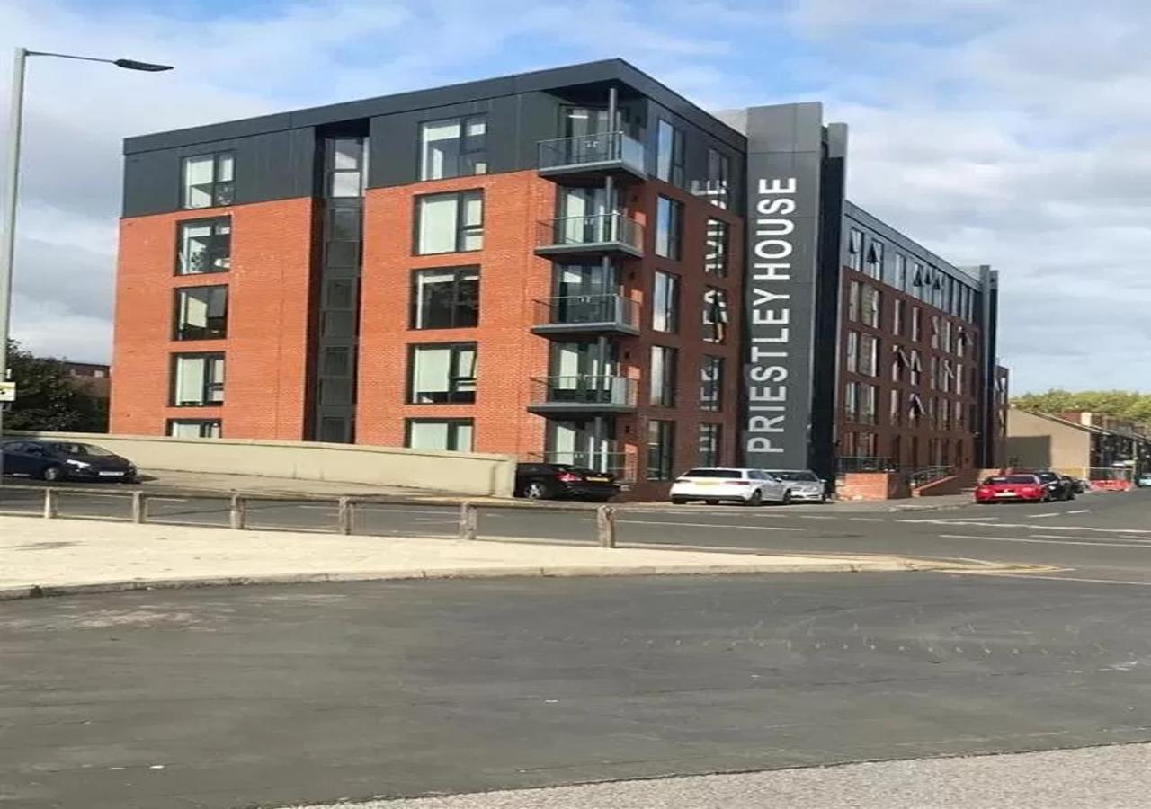 Great Studio Apartments - Netflix, Wifi, Digital Tv Шеффілд Екстер'єр фото